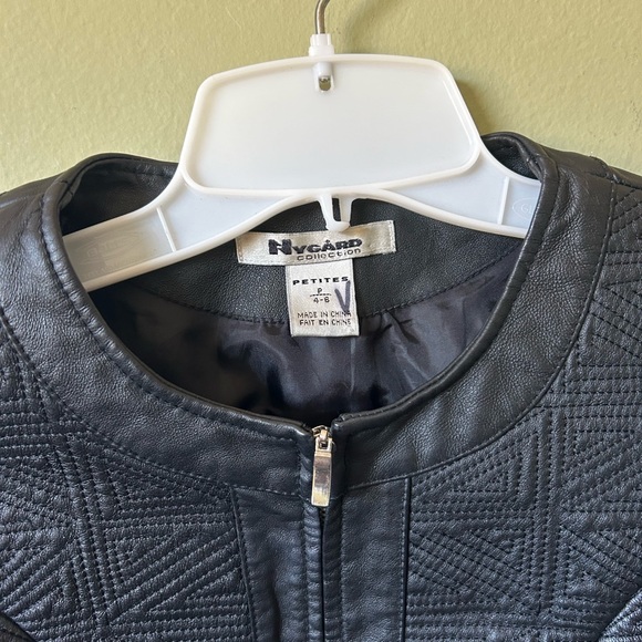 Nygard Collection Leather/Knit Jacket Size Petite 4-6 - Picture 8 of 9